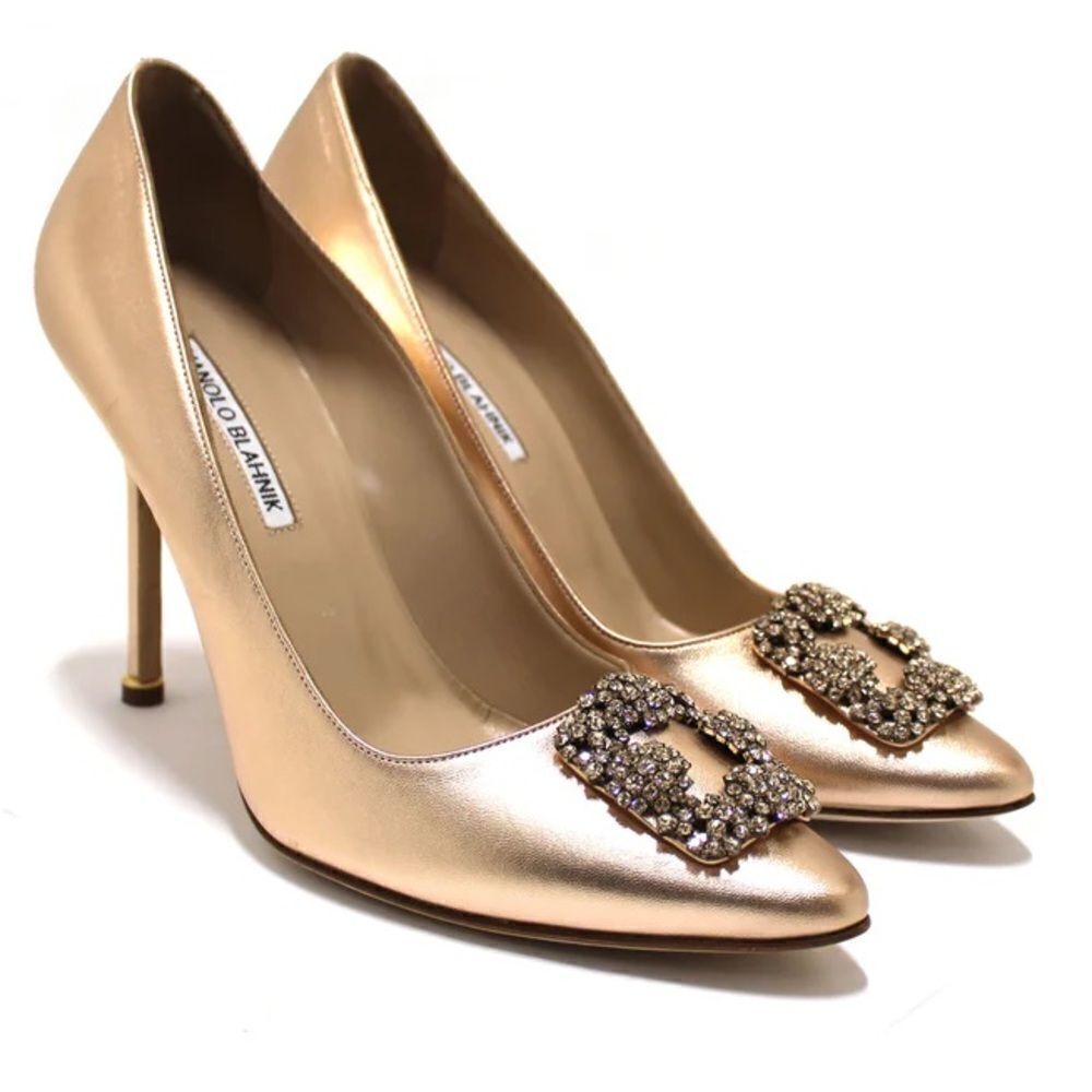 MANOLO Blahnik Champagne Hangisi Crystal Embellished Pumps/Dust Bag $1245